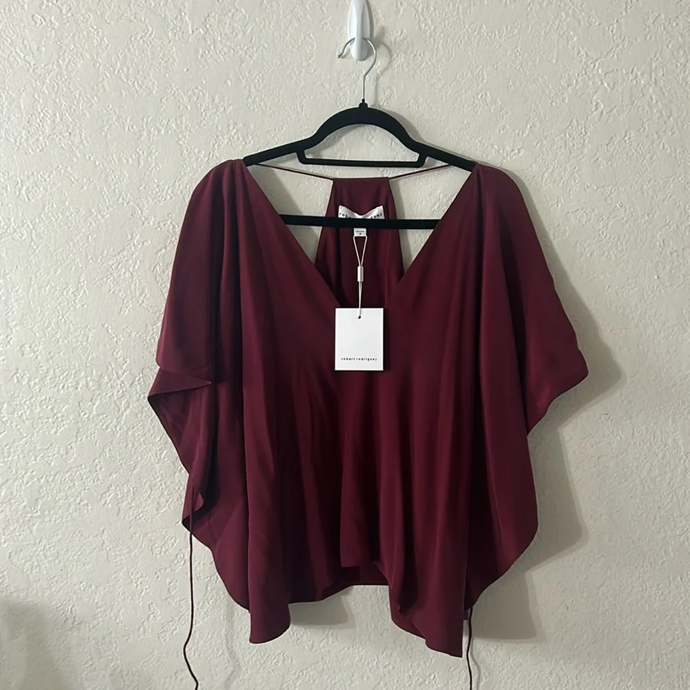 Stunning 💯 silk blouse by ROBERT RODRÍGUEZ - Picture 1 of 6